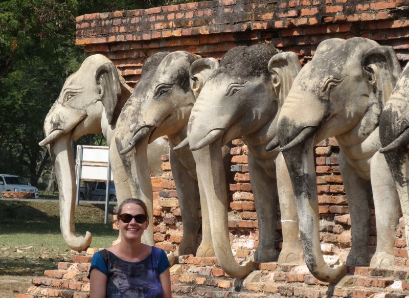 Sukhothai - Wat met olifanten