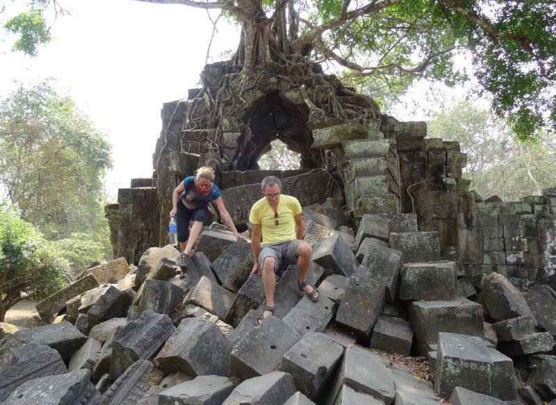 Beng Mealea - klimmen over de ruine