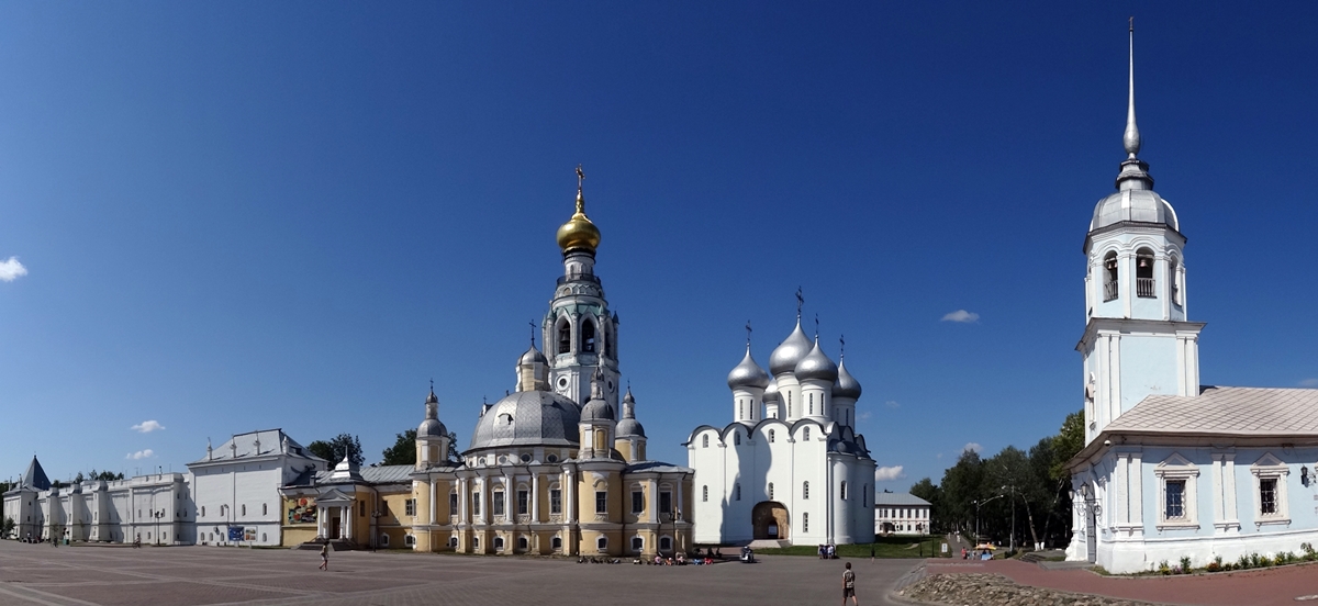 Vologda - A. Nevsky kerk, St. Sofia Kathedraal en kremlin